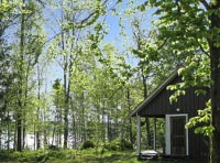 Schwedisches Ferienhaus im Wald